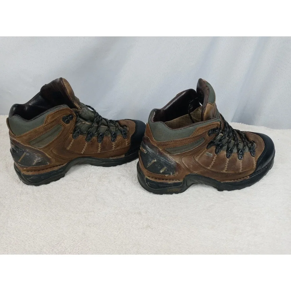 Danner rugged pair